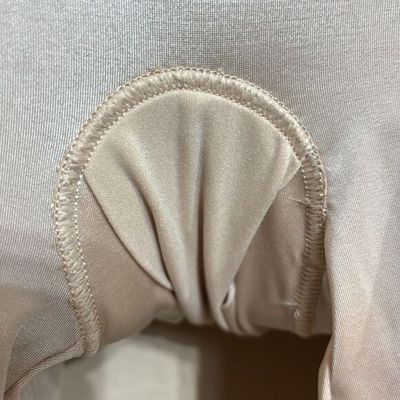 Spanx women’s large suit your fancy convertible strapless mid thigh bodysuit - Picture 7 of 10